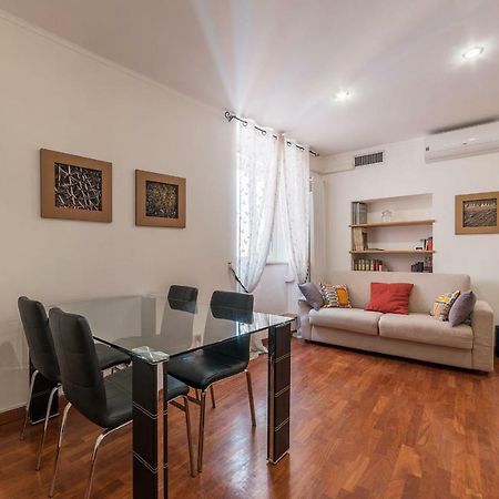 Casa Zeffiro - FromhometoРим Екстер'єр фото